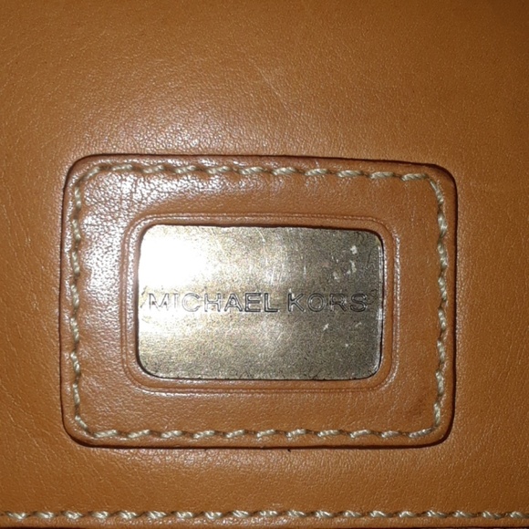Michael Kors Leather Wallet - Picture 8 of 8